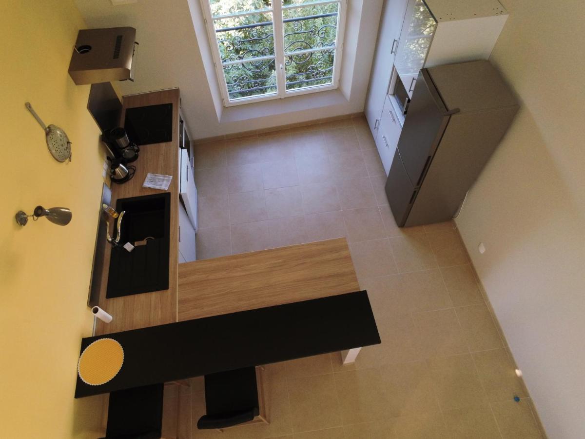 Logement Nenuphar Avallon Zewnętrze zdjęcie