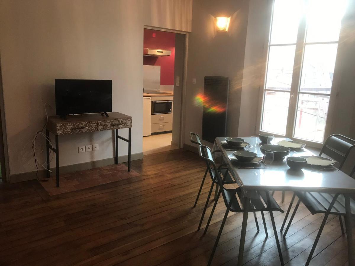 Logement Nenuphar Avallon Zewnętrze zdjęcie